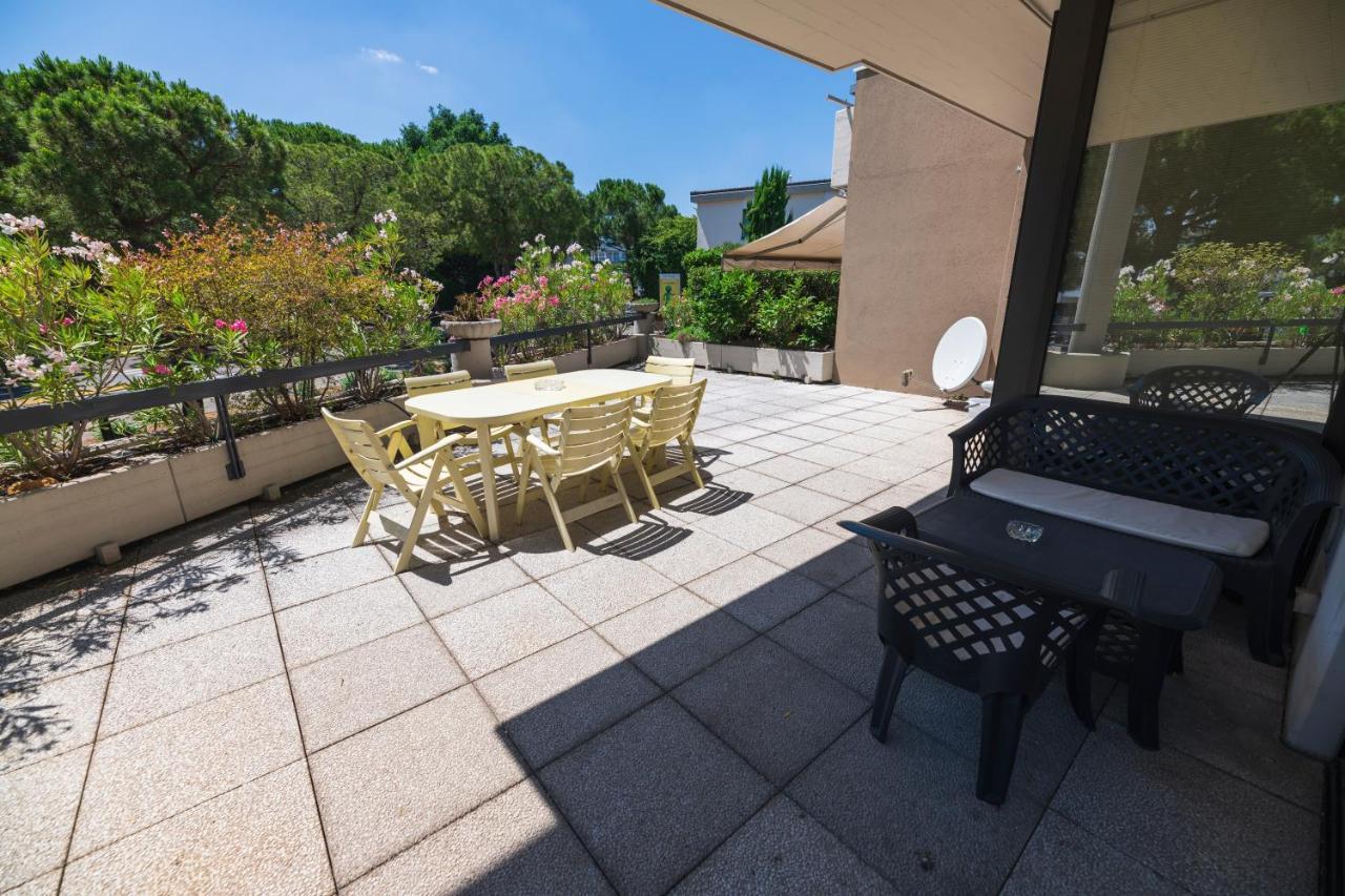 Garda Fantasy Terrazza Apartment Desenzano del Garda Exterior photo
